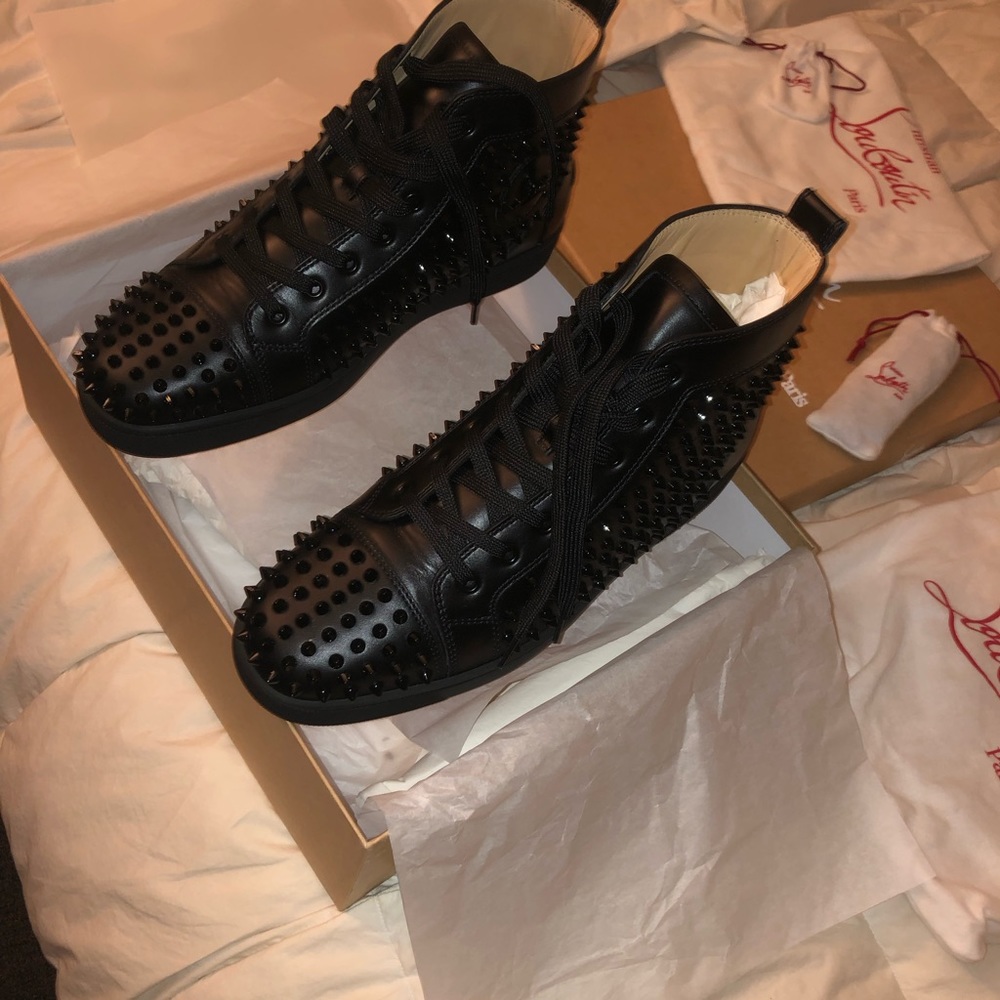 Size 11us eur 44 . New Christian Louboutin.